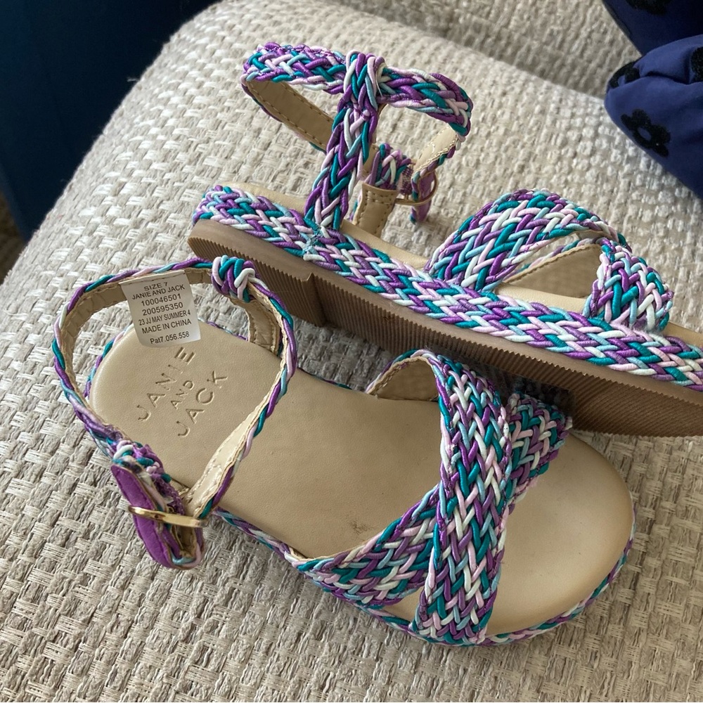 Janie and jack sandals size 7
